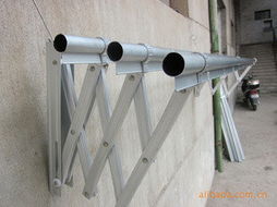 銀白3單邊2m 家居設計中的現代簡約美學