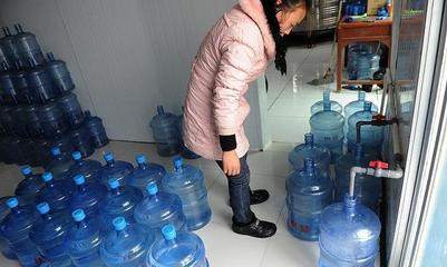 自來水與桶裝水 健康飲水，選擇有道